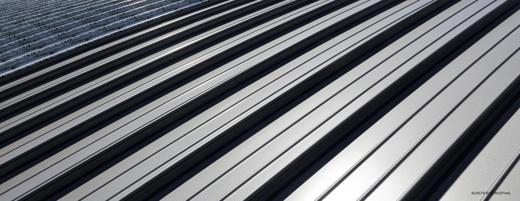 Standing seam metal roof on a Florida home
